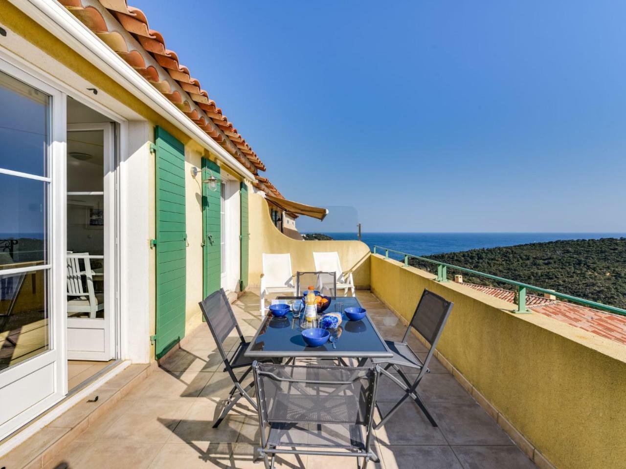 Holiday Home Le Belvedere By Interhome Cavalaire-sur-Mer Exteriér fotografie